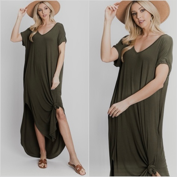 01 Solid Oversized V neck Side Slit Pocket Maxi Dress - Picture 4 of 6